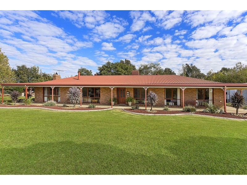 19 Elliots Road, Barnawartha VIC 3688