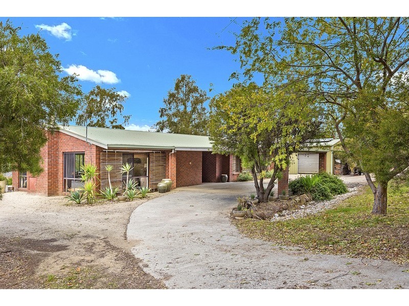 57 Twist Creek Road, Yackandandah VIC 3749