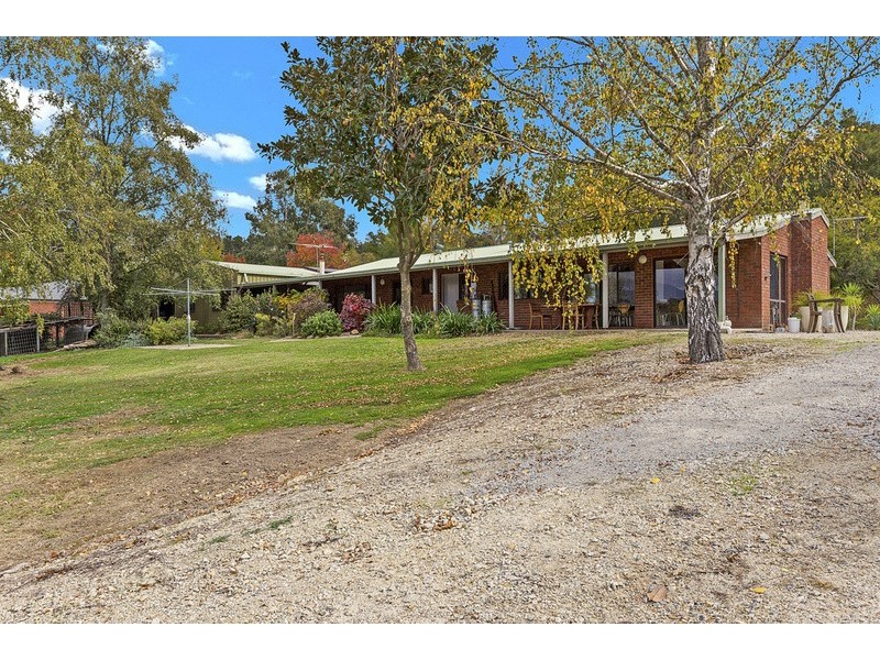 57 Twist Creek Road, Yackandandah VIC 3749