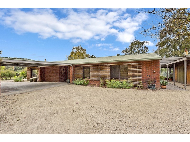 57 Twist Creek Road, Yackandandah VIC 3749