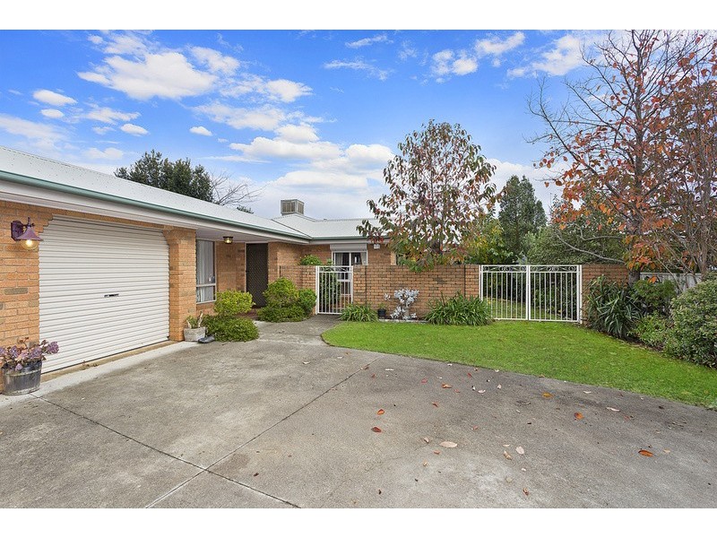10 Eagle Court, Wodonga VIC 3690