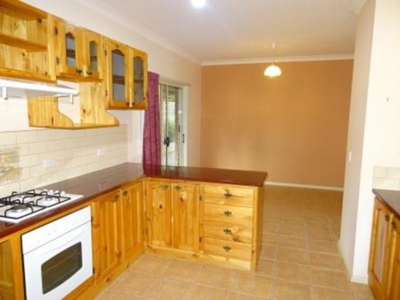 5 Emily Close, Tangambalanga VIC 3691