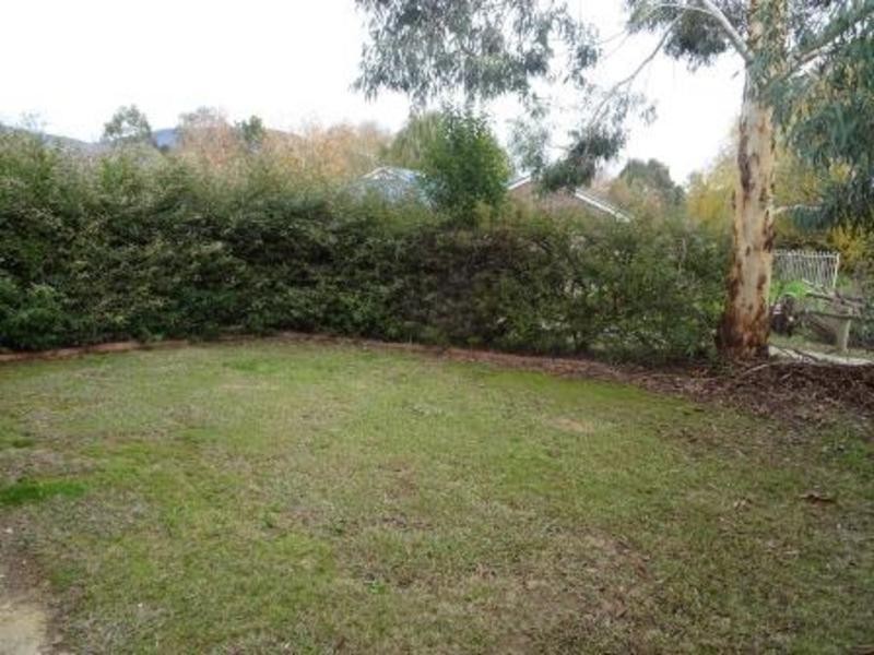 5 Emily Close, Tangambalanga VIC 3691