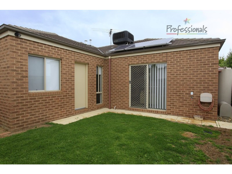 28 Dryandra Way, Thurgoona NSW 2640