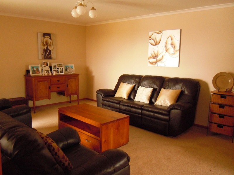 4 Canary Court, Wodonga VIC 3690