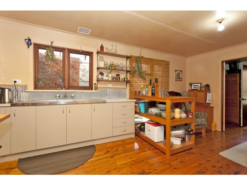 72 Conness Street, Chiltern VIC 3683