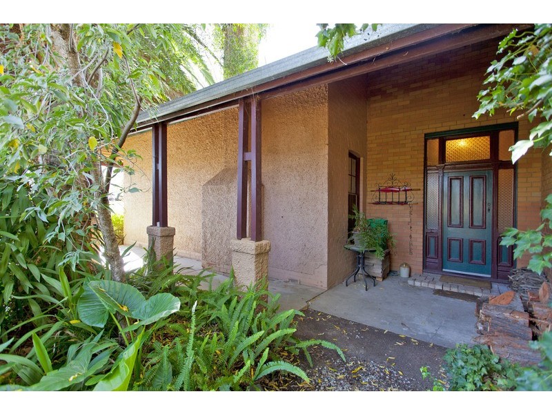 72 Conness Street, Chiltern VIC 3683