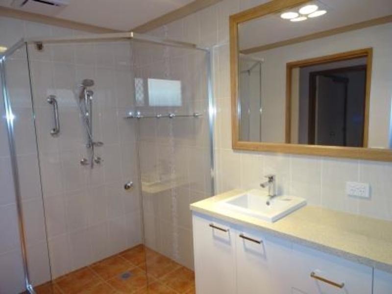 21 Bourke Crescent, Wodonga VIC 3690