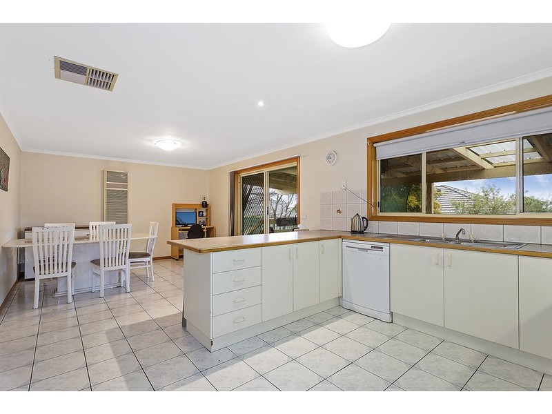 1 Lightwood Drive, Wodonga VIC 3690