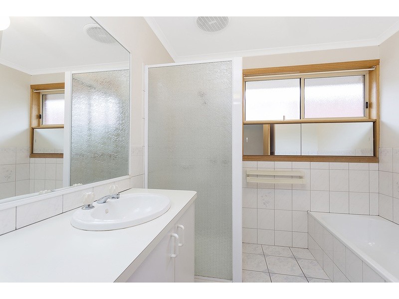 1 Lightwood Drive, Wodonga VIC 3690