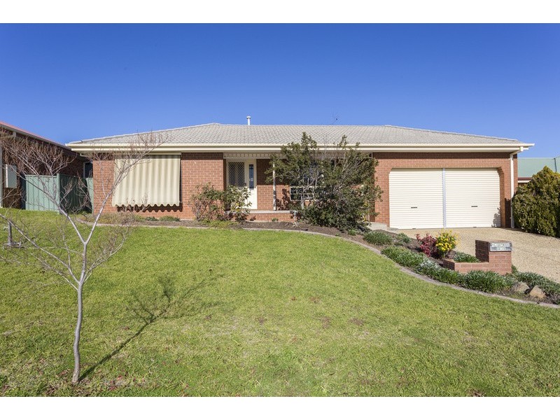 1 Lightwood Drive, Wodonga VIC 3690