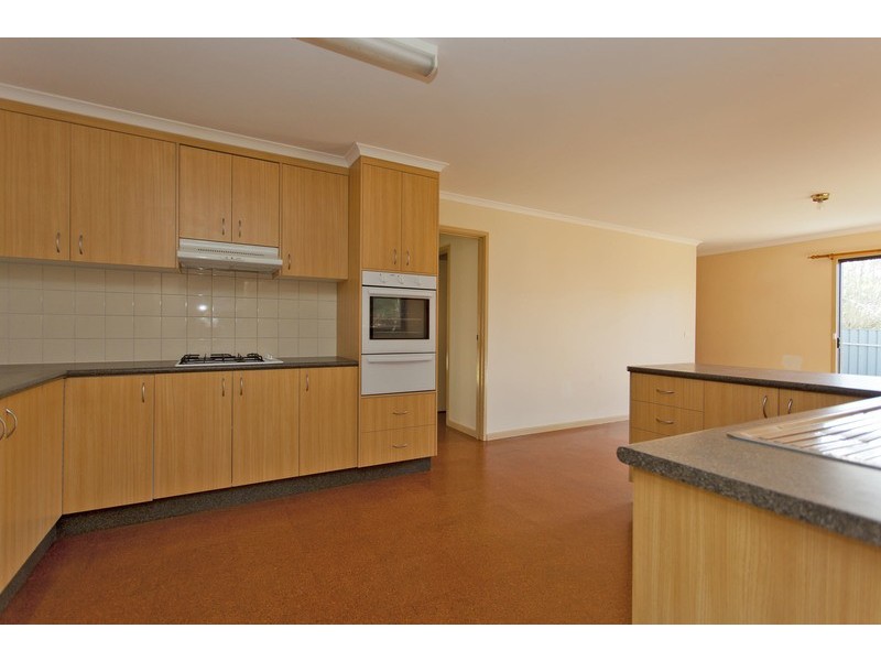 2 Wise Court, Wodonga VIC 3690