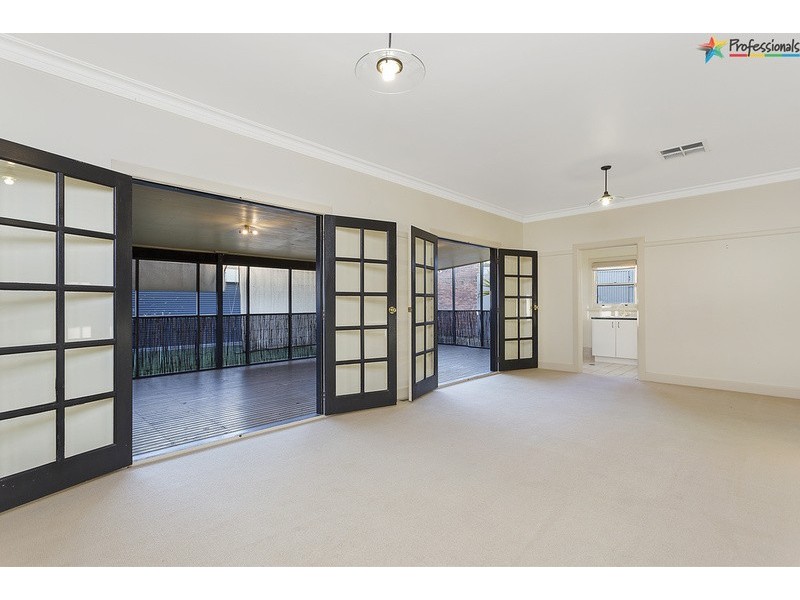 1 Mitchell Street, Wodonga VIC 3690