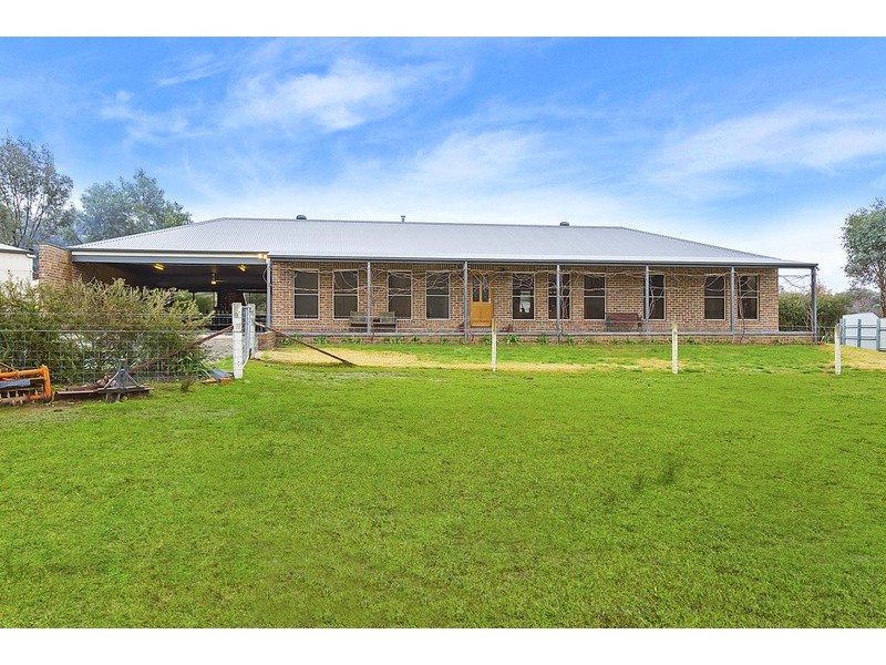 149 Albert Road, Chiltern VIC 3683