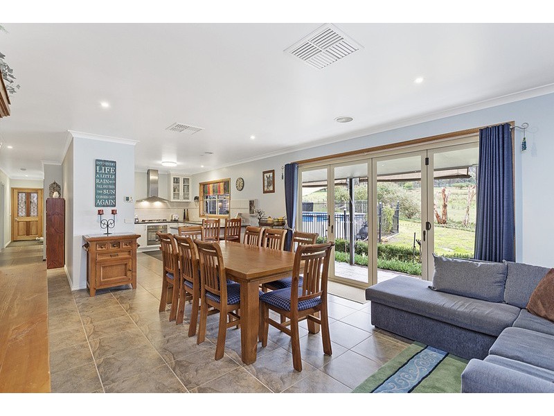 149 Albert Road, Chiltern VIC 3683