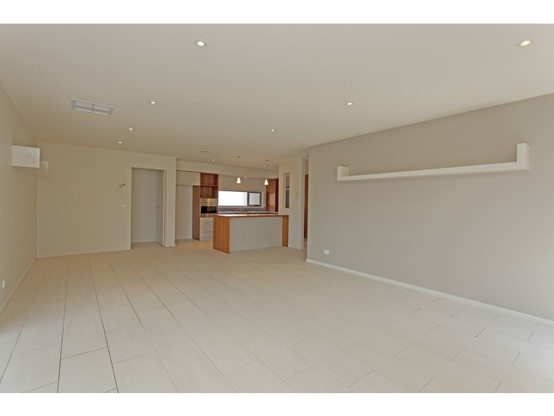 15 Montclair Avenue, Wodonga VIC 3690