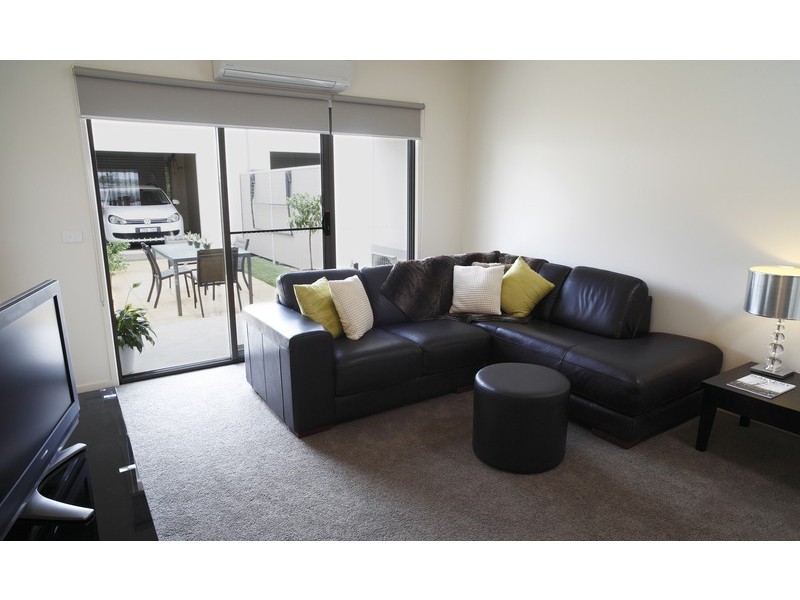 15 Elmwood Circuit, Wodonga VIC 3690