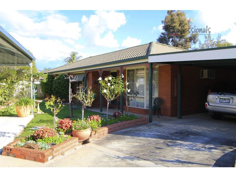 2 Goulburn Court, Wodonga VIC 3690