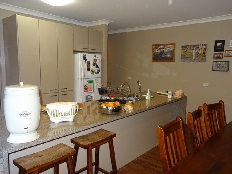 19 Crawford Circuit, Lavington NSW 2641