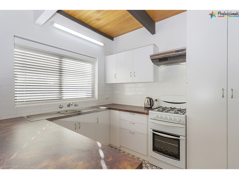 3/8 Magnolia Crescent, Wodonga VIC 3690