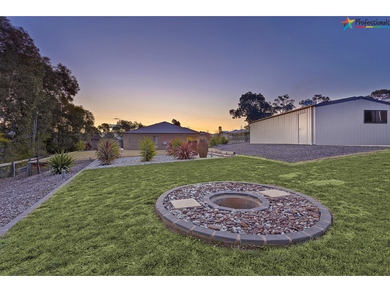 8 Lorikeet Street, Wodonga VIC 3690