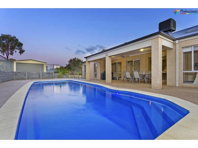 8 Lorikeet Street, Wodonga VIC 3690