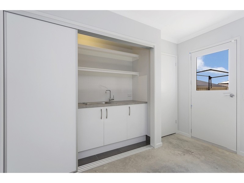 2/17 Nelson Court, Wodonga VIC 3690