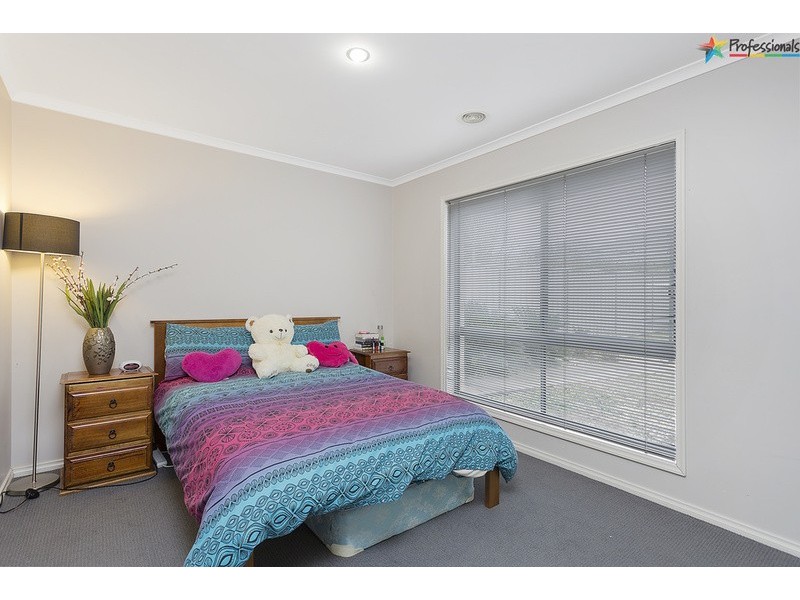 212 Kaitlers Road, Lavington NSW 2641