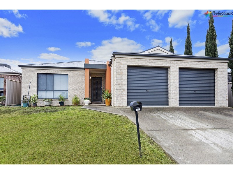 212 Kaitlers Road, Lavington NSW 2641