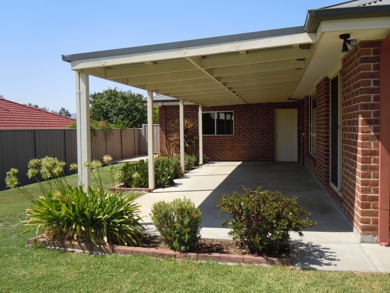 11 Ambrose Crescent, Wodonga VIC 3690