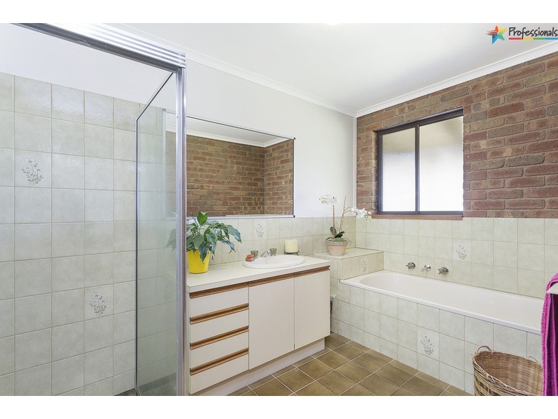 175 Flagstaff Road, Bethanga VIC 3691