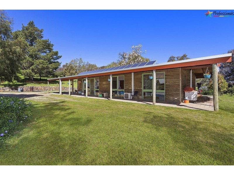 101 Flagstaff Road, Bethanga VIC 3691