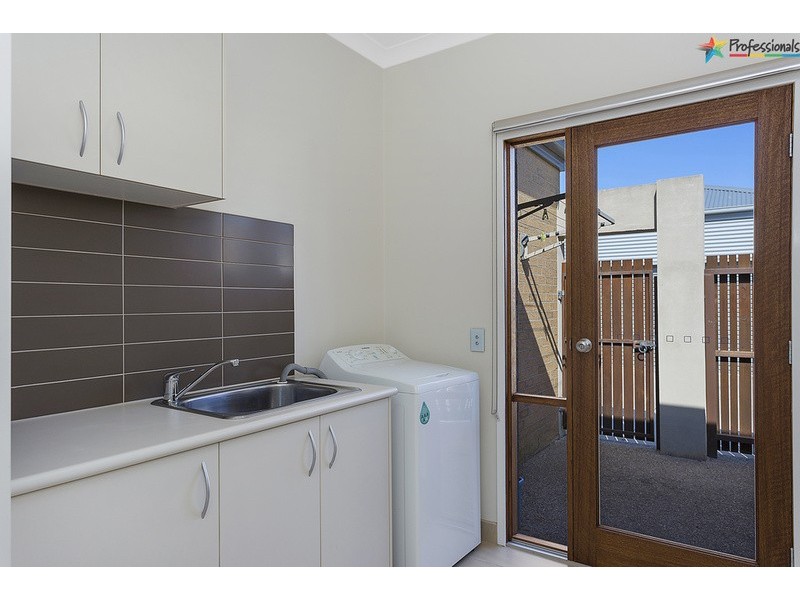 61 Victoria Cross Parade, Wodonga VIC 3690