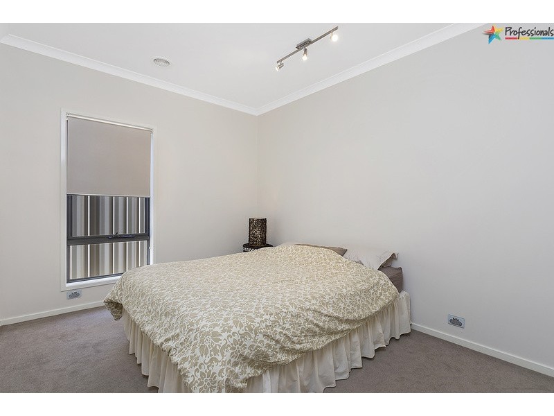 61 Victoria Cross Parade, Wodonga VIC 3690