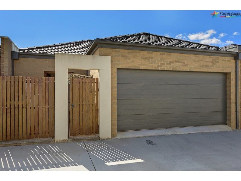 61 Victoria Cross Parade, Wodonga VIC 3690