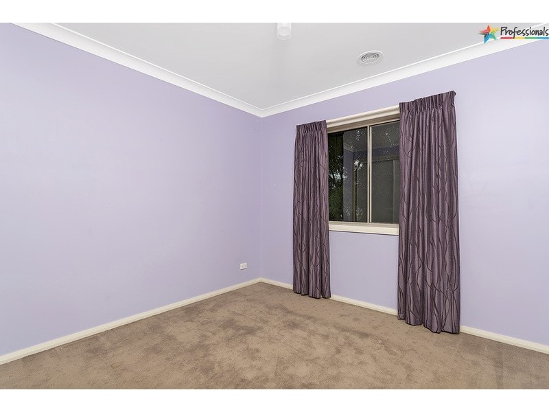 27 Caraway Street, Baranduda VIC 3691