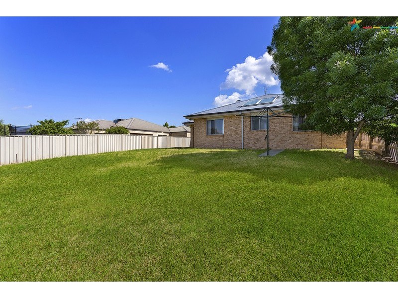 27 Caraway Street, Baranduda VIC 3691