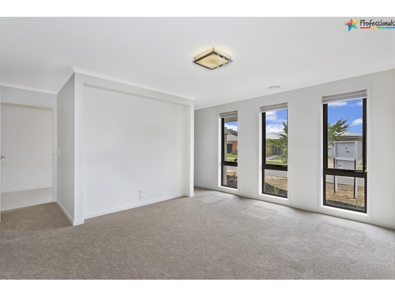 18 Parnaby Street, Wodonga VIC 3690
