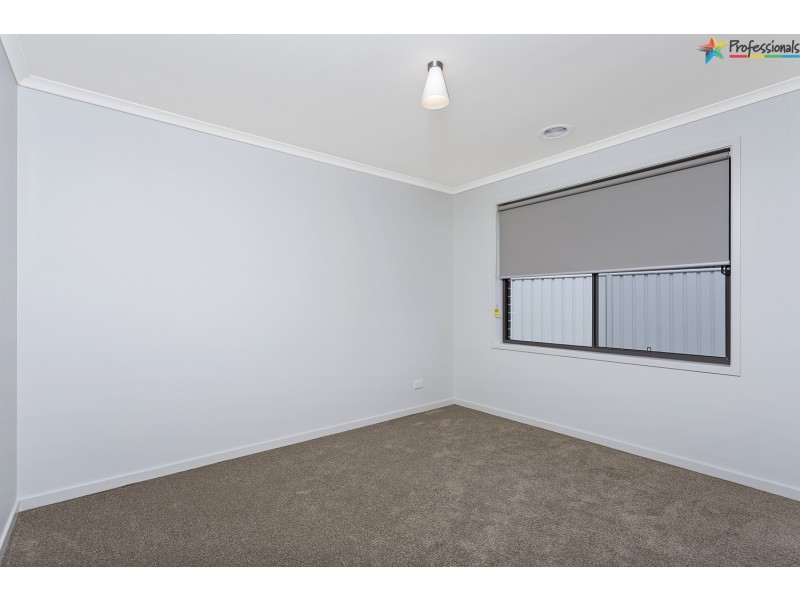 18 Parnaby Street, Wodonga VIC 3690