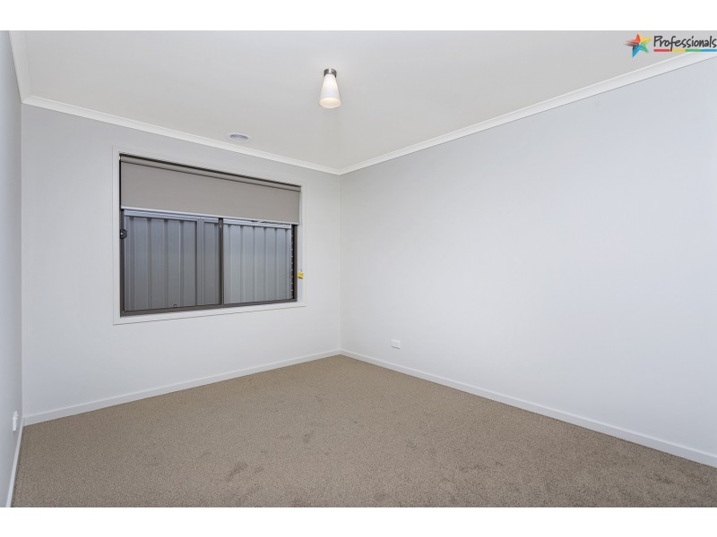 18 Parnaby Street, Wodonga VIC 3690