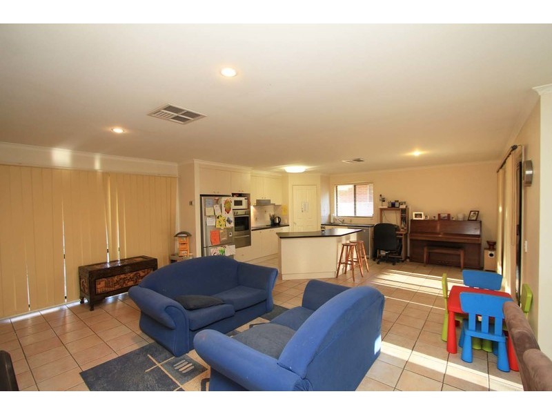 7 Elizabeth Crescent, Bellbridge VIC 3691