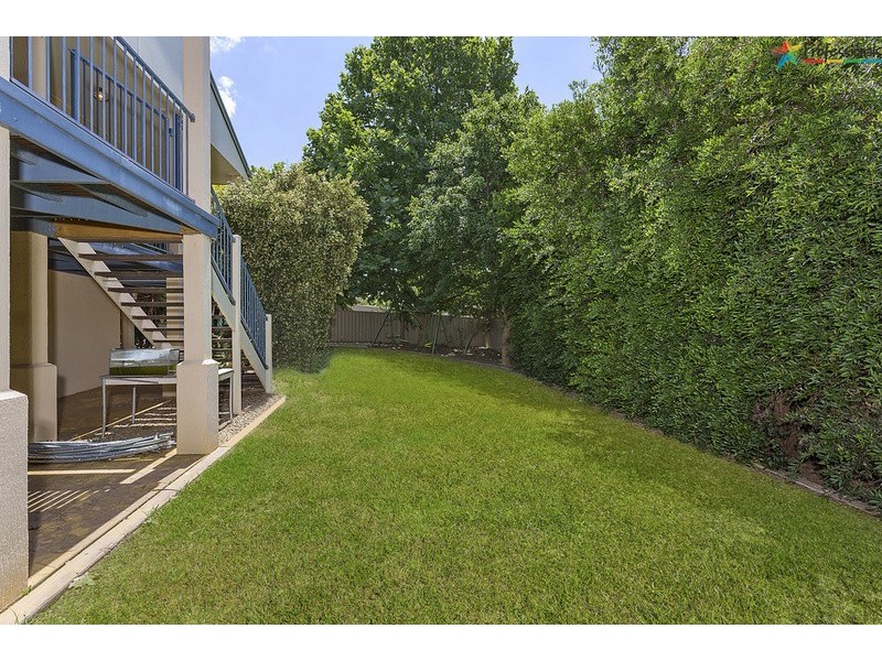8 Ballara Drive, Wodonga VIC 3690
