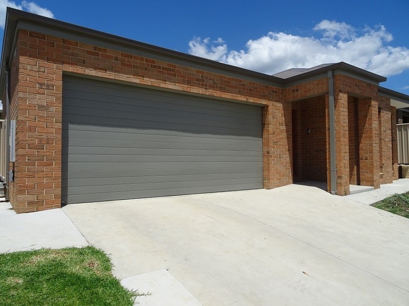 51 Inwood Crescent, Wodonga VIC 3690