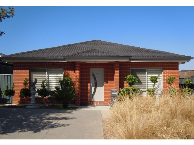 11 Kelliher Avenue, Wodonga VIC 3690