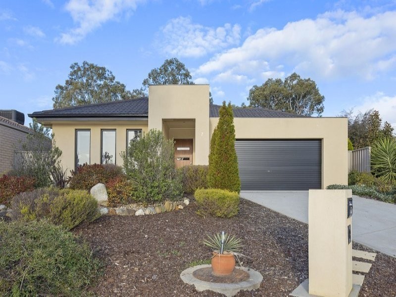 7 Garden Cove, Wodonga VIC 3690