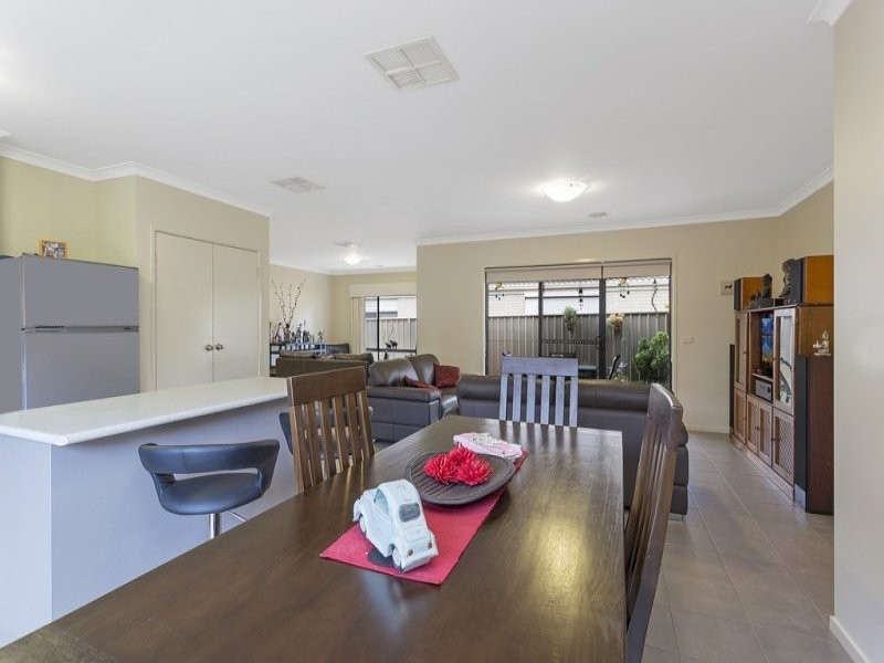7 Garden Cove, Wodonga VIC 3690