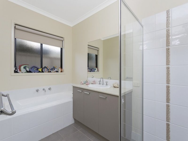 7 Garden Cove, Wodonga VIC 3690