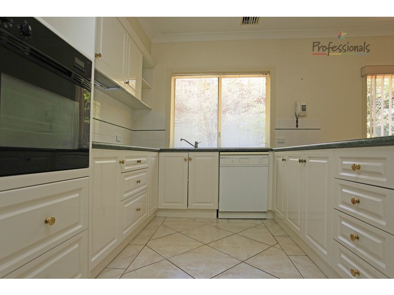 40 Southern View Drive, Albury NSW 2640