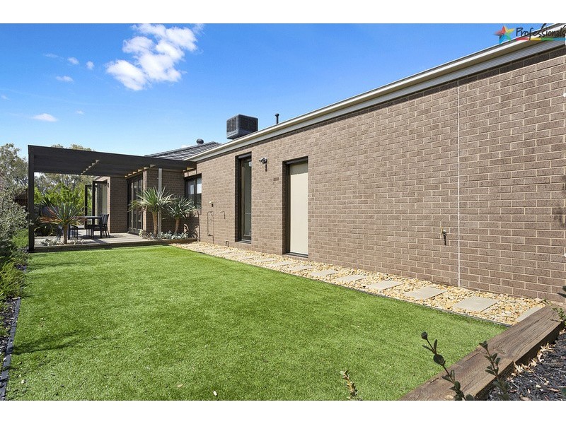 3 Riverside Boulevard, Wodonga VIC 3690