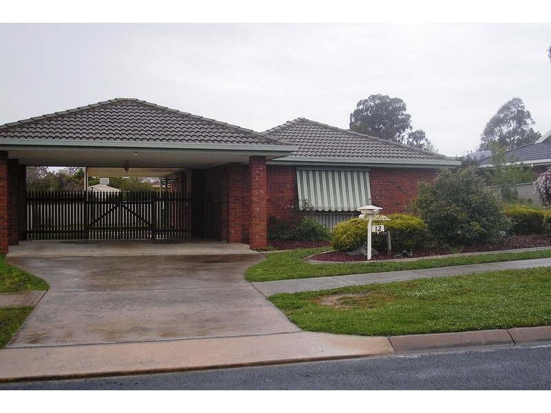 12 Kingsbury Court, Wodonga VIC 3690